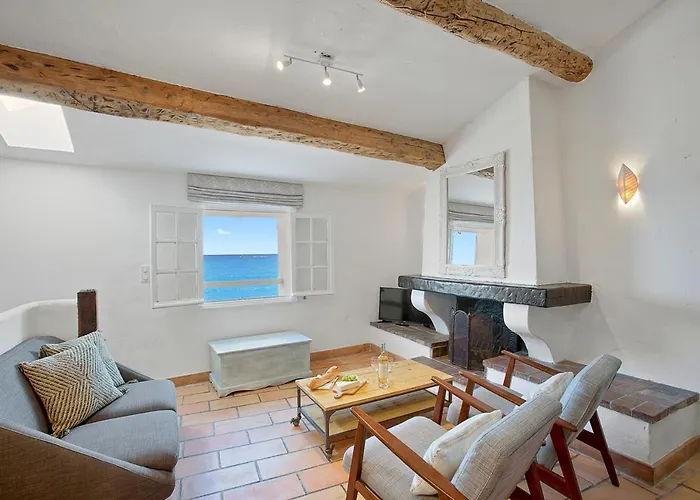 The Sea 2 - Sea View On The Ramparts Of Old Town Апартаменты